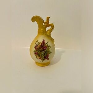 VTG  Vase Made In Austria Hand Painted. Signed And Numbered